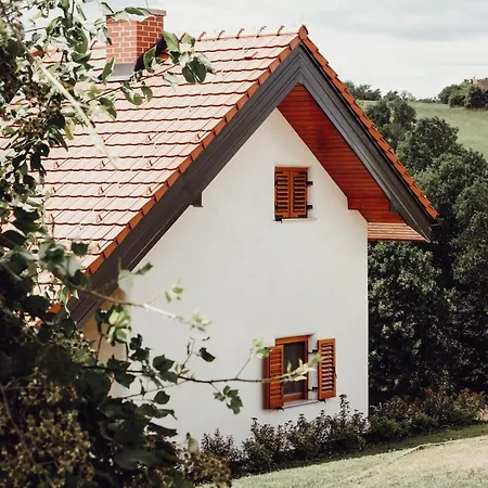 Makrobios Panonija Holiday home